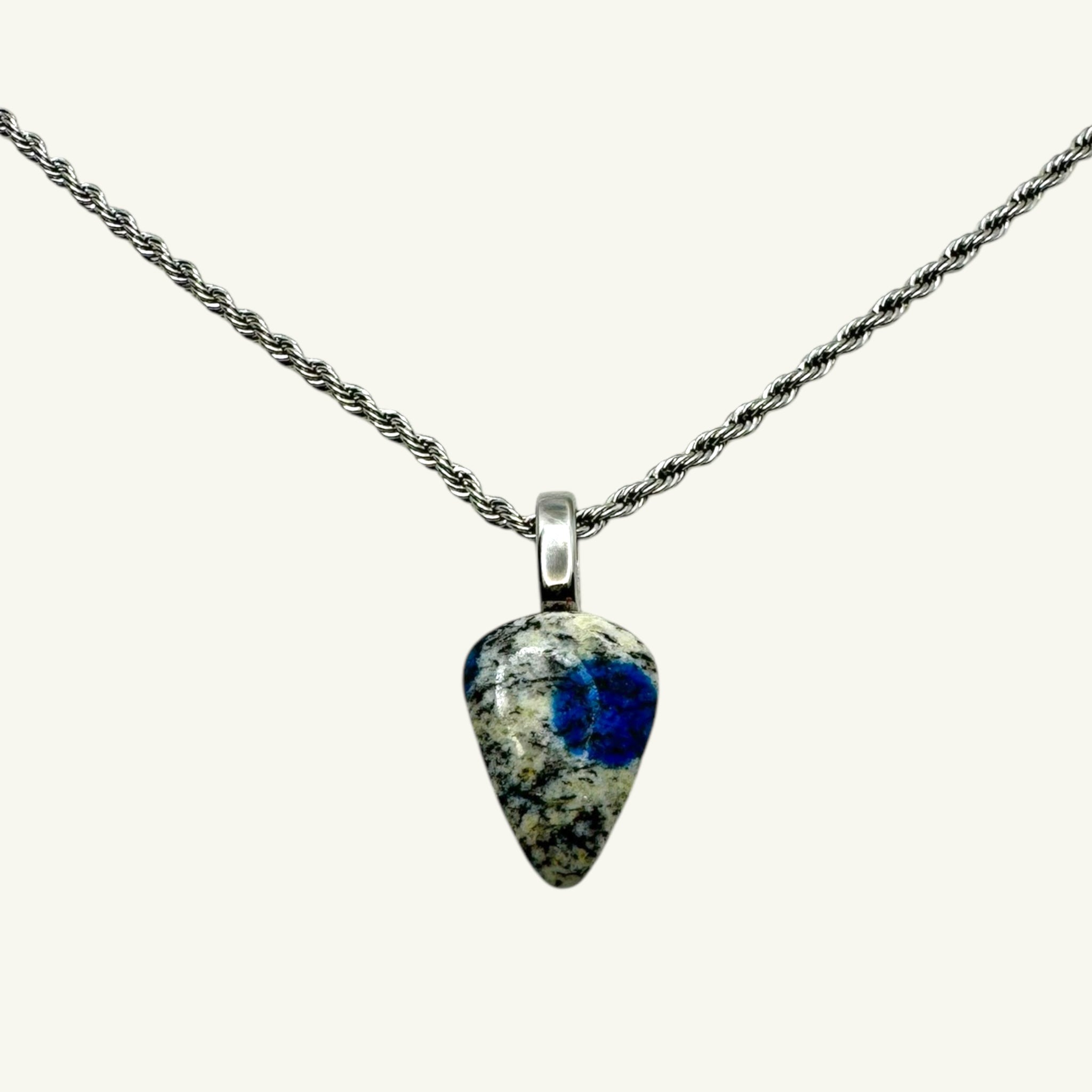 Collana granito K2 con azzurrite 19x14 mm Sharifa Crystals