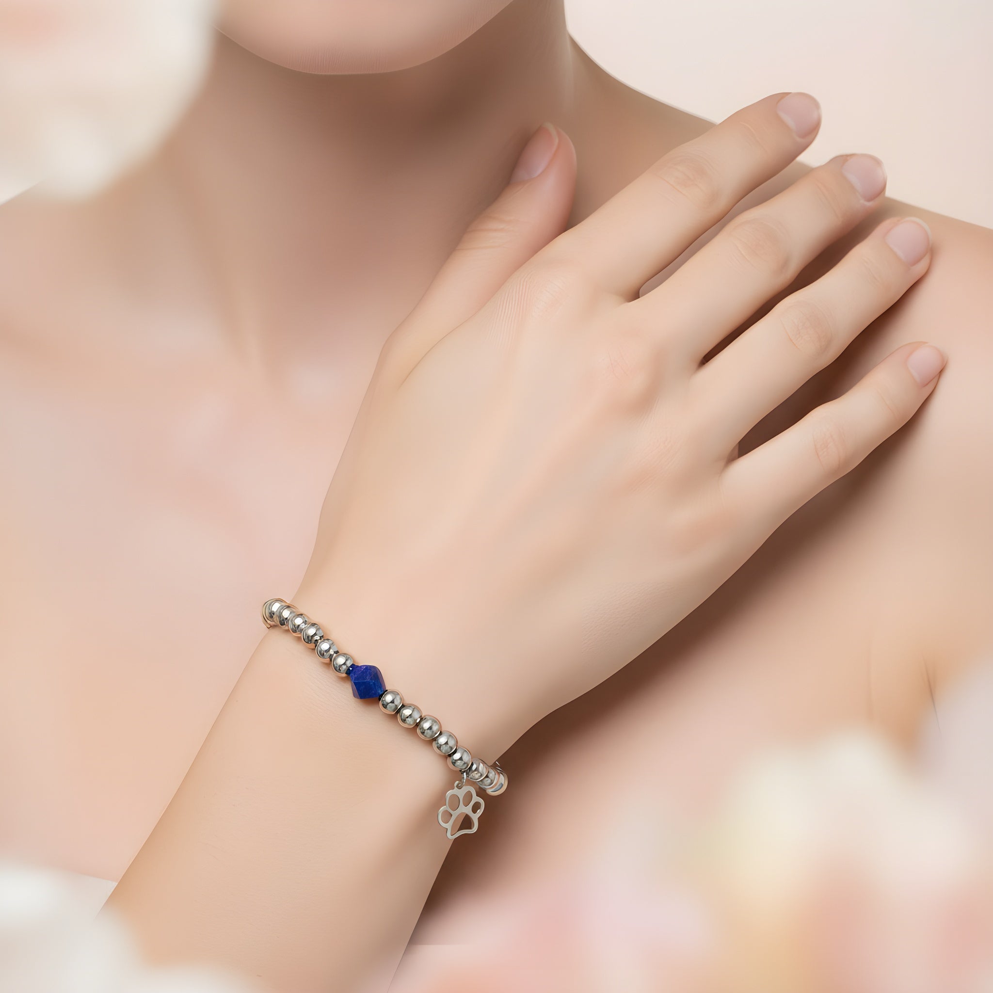 bracciale lapislazzuli naturale sfera charm zampa sharifacrystals