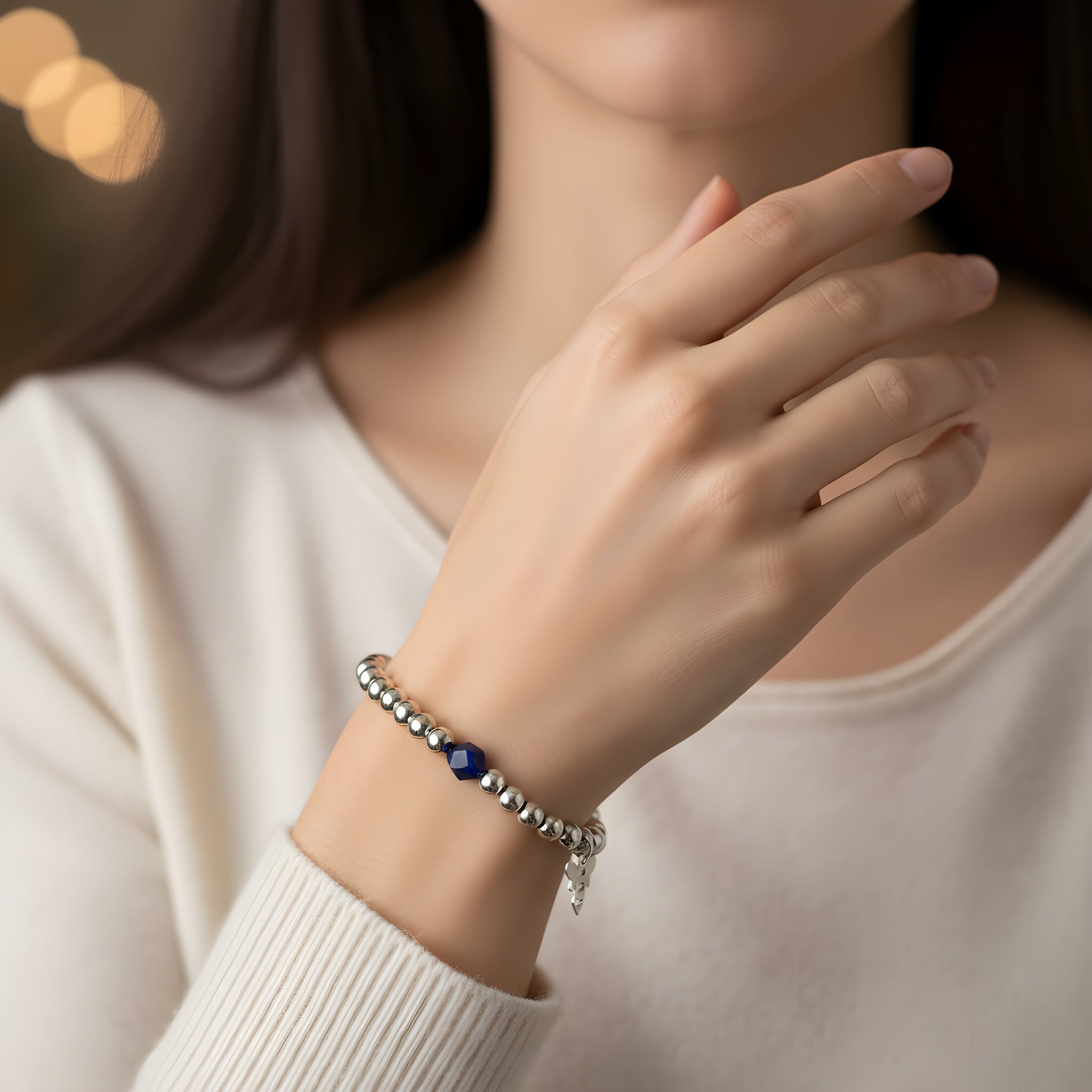 bracciale lapislazzuli regolabile donna/elegante charm ape sharifacrystals