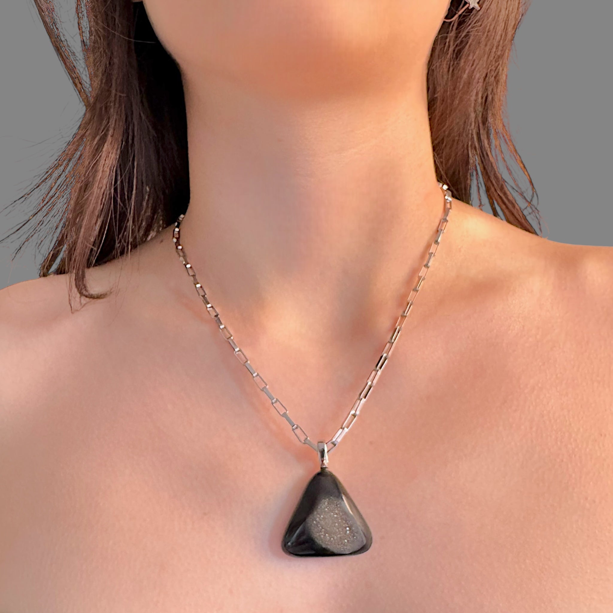Collana drusa onice nera 29x30 mm Sharifa Crystals